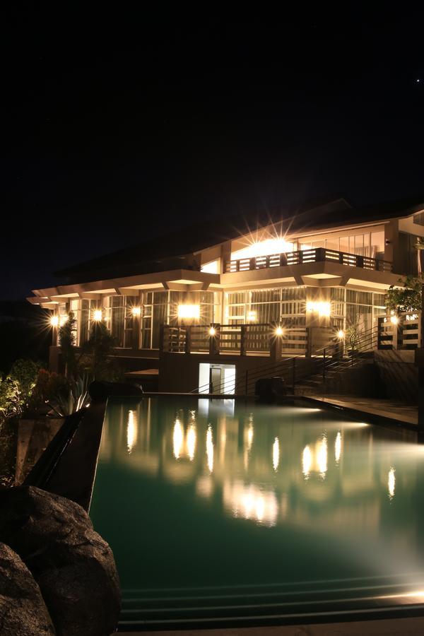 The Oriental Luxury Suites Alfonso Extérieur photo