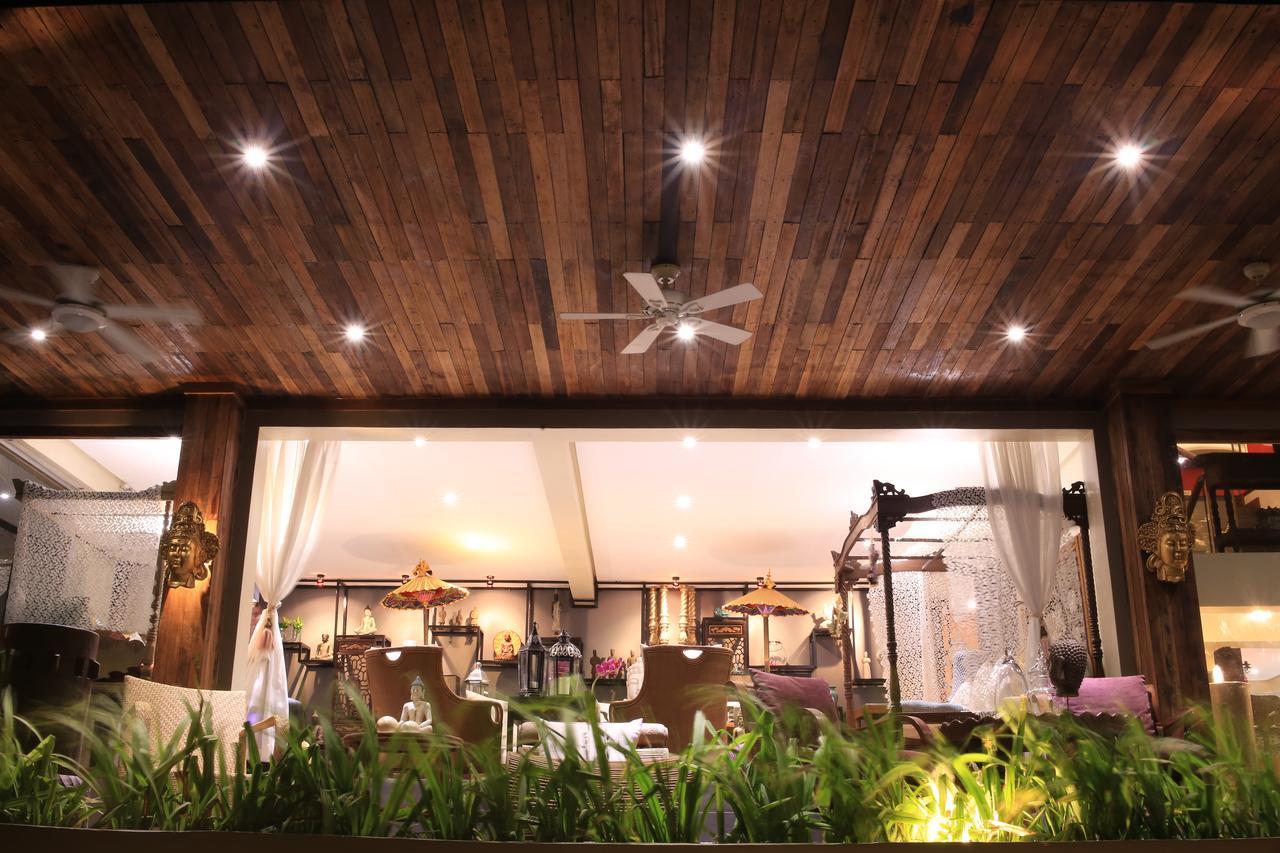 The Oriental Luxury Suites Alfonso Extérieur photo